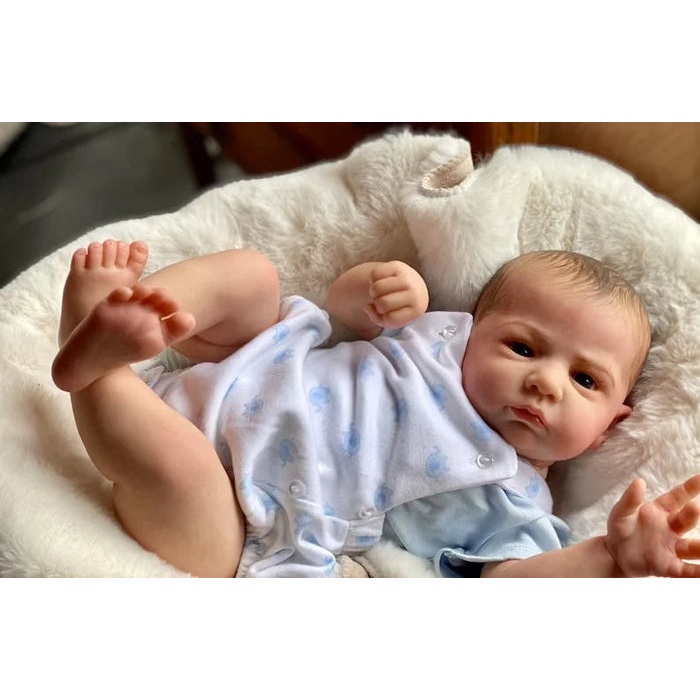 Bebê Reborn de Silicone Miguel
