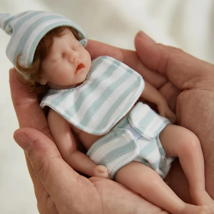 Mini Boneco Pedro (Silicone Sólido)