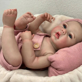 Bebê Reborn Bia - Coleção Limitada